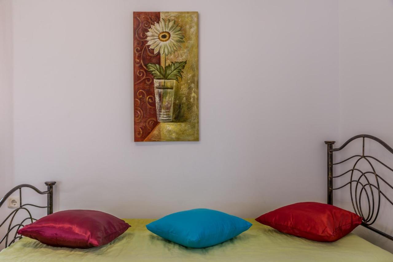 Bougainvillea Home Plaka  Exterior foto